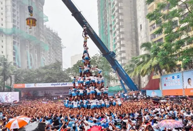 મુંબઈમાં દહી હાંડી ઉજવણી દરમિયાન 206 ગોવિંદાઓ ઘાયલ