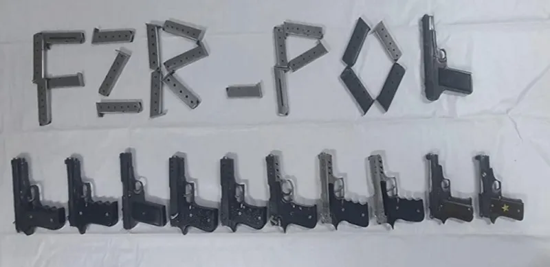 પંજાબ : ફિરોઝપુર પોલીસે હથિયારોનો મોટો જથ્થો જપ્ત કર્યો, શોધખોળ શરૂ કરી