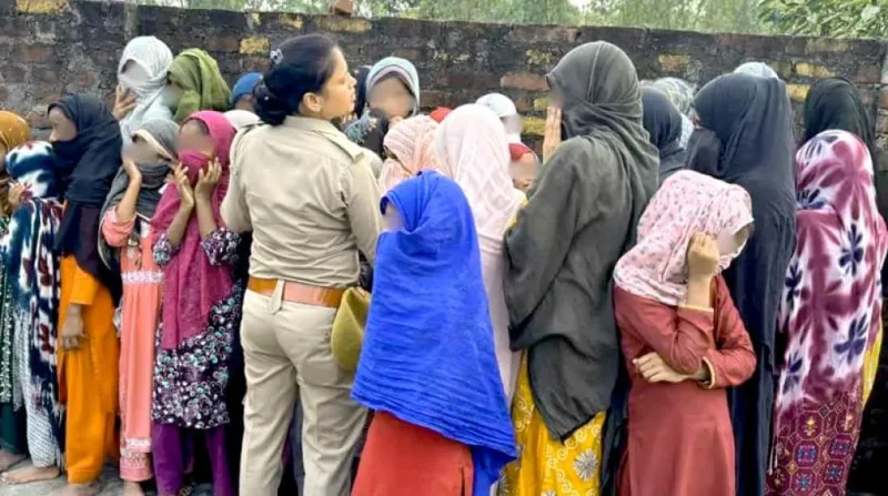 બિનનોંધાયેલ મદરેસા 40 બાળકીઓ: UPના બહરાઇચમાં શૌચાલયમાંથી મળી!