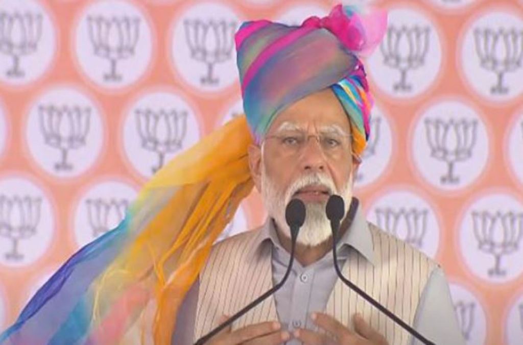 અજમેરમાં એક જાહેર રેલીમાં બોલતા, મોદીએ રાષ્ટ્રના માર્ગ પર ચૂંટણીની ઊંડી અસર પર ભાર મૂક્યો,