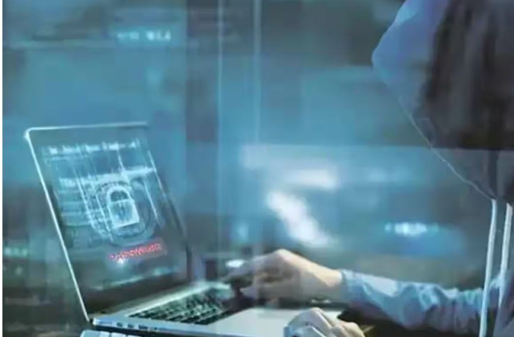 સુરતમાં  પાર્ટ ટાઈમ જોબની ઓફર આપીને સ્કેમર્સના જૂથ દ્વારા રૂ. 12 લાખથી વધુની છેતરપિંડી 