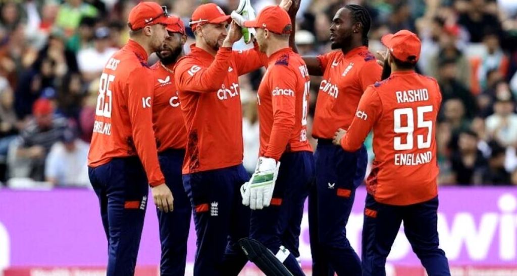 ઈંગ્લેન્ડ વિ પાકિસ્તાન: બટલર, આર્ચર સ્ટાર તરીકે ઈંગ્લેન્ડ બીજી T20I માં વિજય મેળવ્યો 