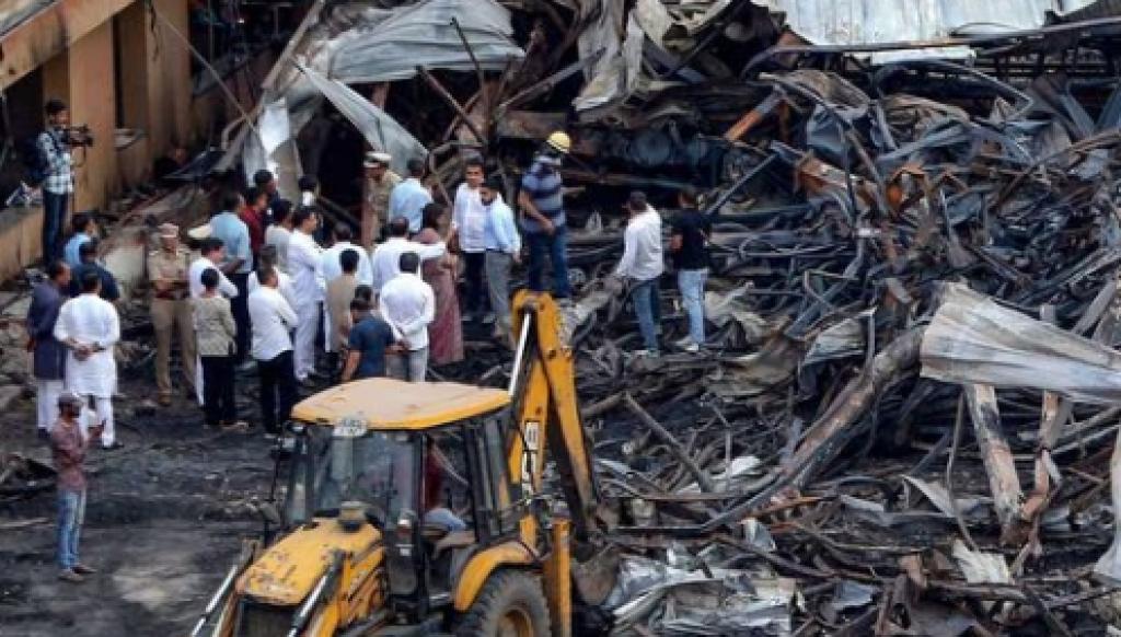 મોટા સમાચાર  : રાજકોટ ગેમ ઝોન આગની દુર્ઘટનામાં   સંકળાયેલા ચાર અધિકારીઓની ધરપકડ