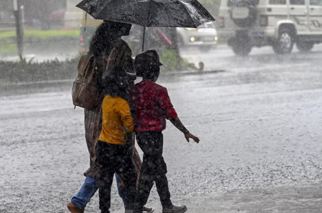 Weather News: આગામી ત્રણ દિવસ સુધી ગુજરાતમાં  ભારે વરસાદની આગાહી