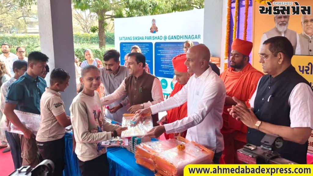 15 લાખ+ વિદ્યાર્થીઓ માટે મંત્રીનો સ્પેશિયલ મેસેજ: ઉચ્ચ શિખરો સર કરો, ભયને દૂર કરો