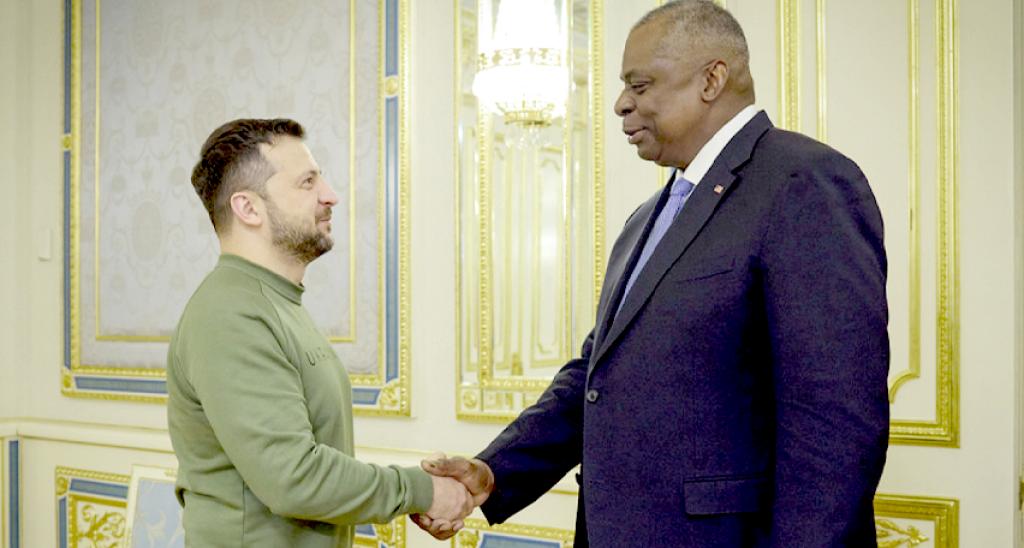 US એ $100 મિલિયનના નવા સહાય પેકેજ સાથે યુક્રેનના સંરક્ષણને મજબૂત બનાવ્યું 