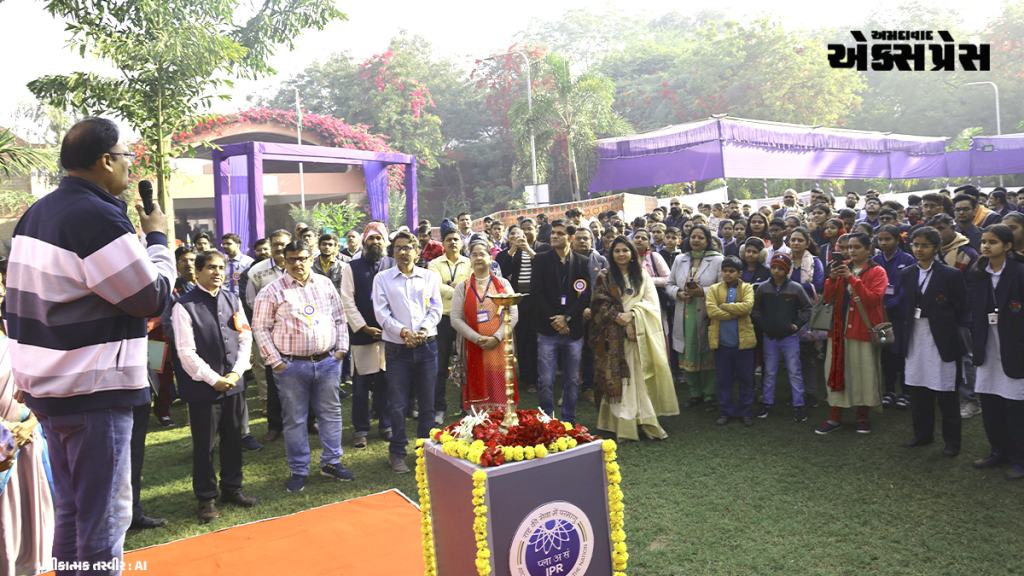 ગાંધીનગરમાં વિજ્ઞાનનો મહાકુંભ: IPR ખાતે 3000 થી વધુ લોકો ઉમટ્યા, વિદ્યાર્થીઓએ બનાવ્યા અદભૂત મોડેલ્સ!