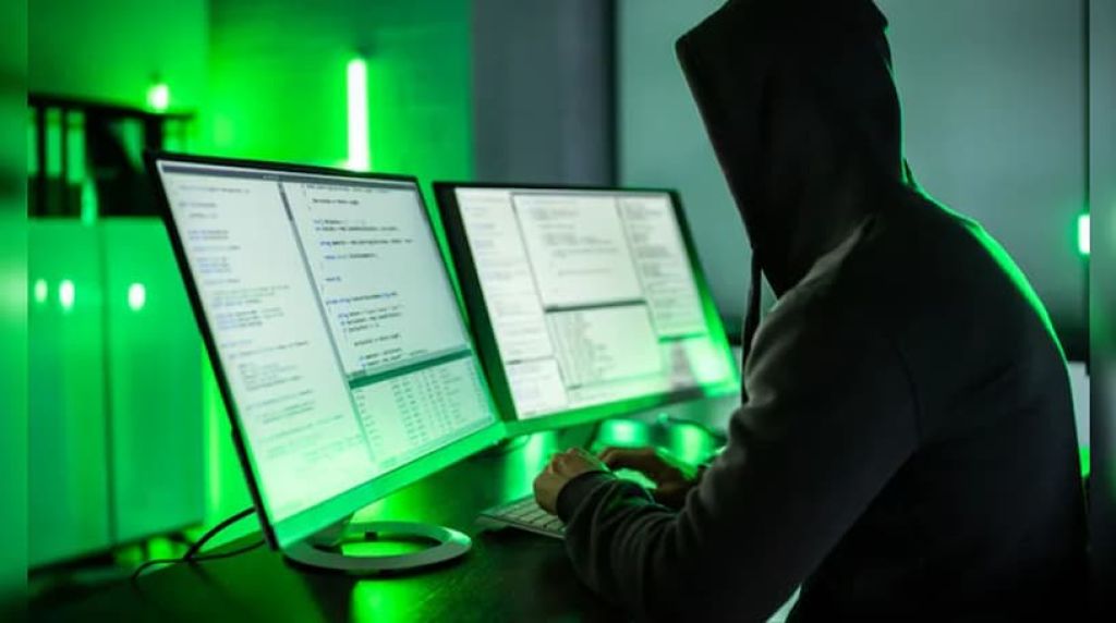 પહલગામ આતંક હુમલો લિંક: હૈદરાબાદમાં 68 વર્ષીય વૃદ્ધ સાથે 26 લાખની લૂંટ, નકલી NIA-ATS અધિકારીઓની ધમકી