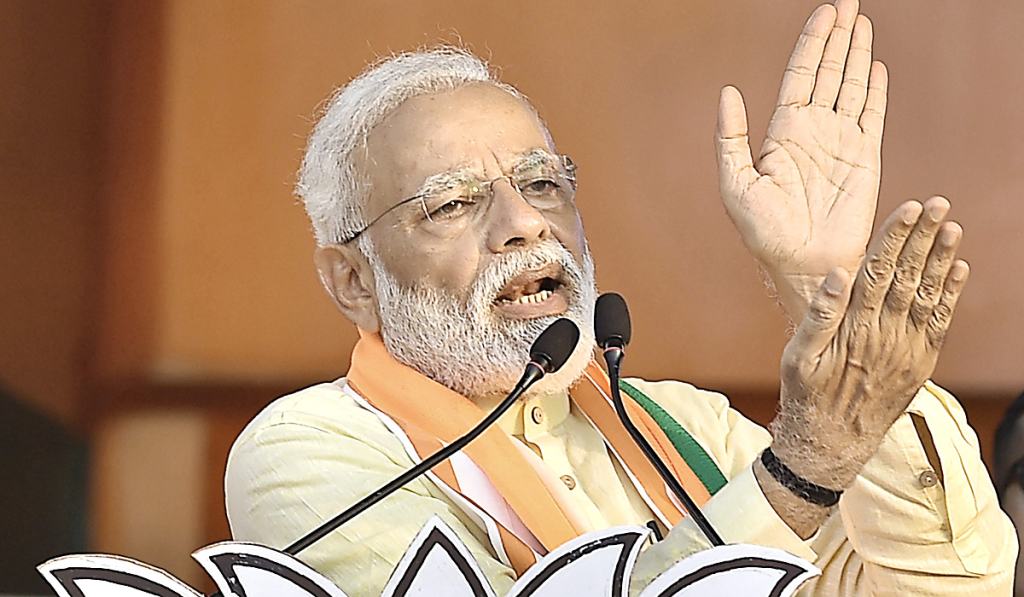 રોટી, બેટી, માટી પર ખતરો: કોલકાતામાં PM મોદીની ગર્જના