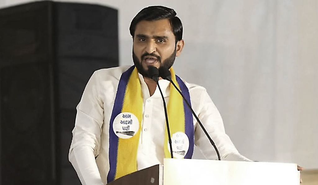 સુરતમાં ડ્રગ્સ વિરોધી પ્રદર્શન બદલ આપ નેતાઓની અટકાયત