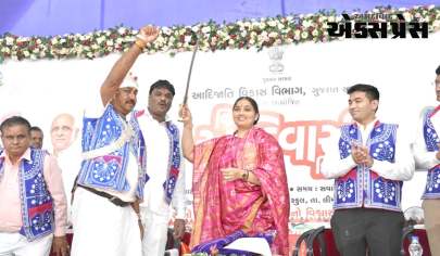 દાહોદ ખાતે કેબીનેટ ભાનુબેન બાબરીયાની અધ્યક્ષતામાં 'વિશ્વ આદિવાસી દિવસ'ની ઉલ્લાસભેર ઉજવણી કરાઇ