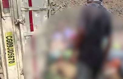 છત્તીસગઢમાં ટ્રક ખાડામાં પડતાં 12 મજૂરોનાં મોત