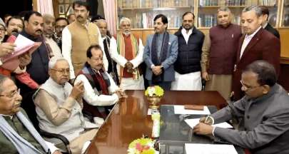 નીતીશ કુમારના નેતૃત્વમાં 21 નવા મંત્રીઓ સાથે બિહાર કેબિનેટમાં વધારો