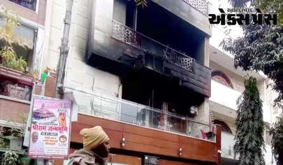 Delhi fire: દિલ્હીના પિતામપુરા વિસ્તારમાં ઈલેક્ટ્રોનિક લોકે લીધો છ લોકોનો જીવ