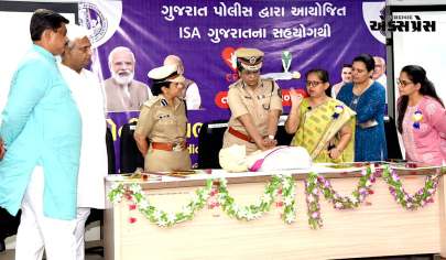 GCS રિસર્ચ સેન્ટરમાં એનેસ્થેસિયા વિભાગે ગુજરાત પોલીસ સ્ટાફ માટે CPR - COLS મેગા ઈવેન્ટનું આયોજન