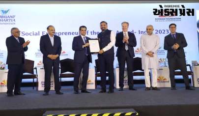 ઉજાલા સિગ્નસ હેલ્થકેરના ડૉ. શુચીન બજાજએ 14માં સોશિયલ એન્ટરપ્રિન્યોર ઓફ ધ યર (SEOY) પ્રતિષ્ઠિત એવોર્ડ જીત્યો