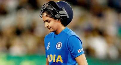 હરમનપ્રીત કૌર કેવી રીતે દક્ષિણ આફ્રિકા સામે મહિલા ક્રિકેટ શ્રેણીમાં ભારતને રોમાંચક જીત તરફ દોરી ગઈ! 