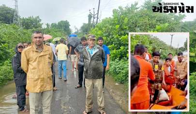 નર્મદા પોલીસ NDRF તથા SDRF ટીમે પૂરના પાણીમાં ફસાયેલાં લોકોનું રેસક્યું કરી સલામત સ્થળે ખસેડ્યા