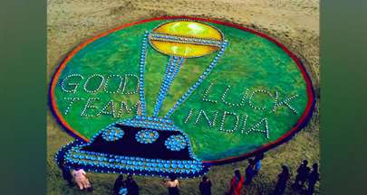 સુદર્શન પટ્ટનાયકે ભારતને ખુશ કરવા રેતીમાં 56 ફૂટની વર્લ્ડ કપ ટ્રોફી બનાવી