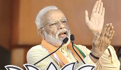 રોટી, બેટી, માટી પર ખતરો: કોલકાતામાં PM મોદીની ગર્જના