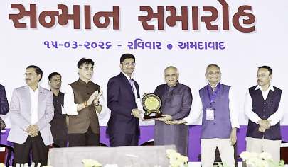 GPSC અને UPSC પાસ કરનારા 1300+ વિદ્યાર્થીઓનું સરદારધામમાં સન્માન