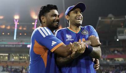 બ્રેકિંગ: સૂર્યકુમાર યાદવનો સંજુ સેમસન માટે ખાસ સંદેશ – 